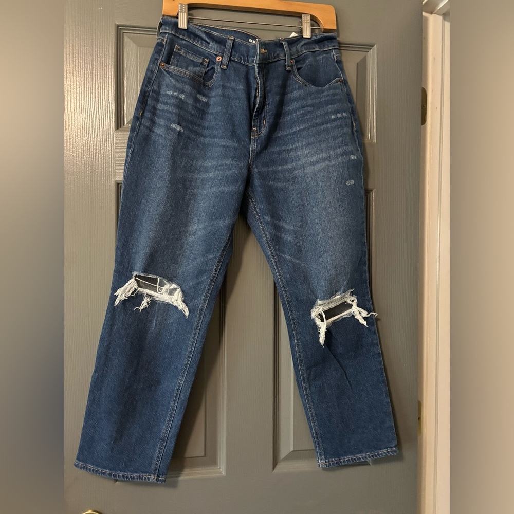 Mid-Rise Boyfriend Straight Ripped Jeans size 12